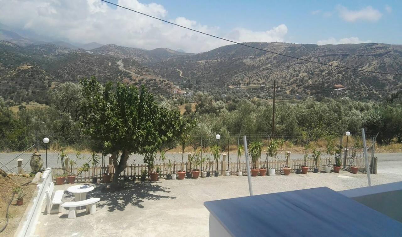 Creta Star Apartment *